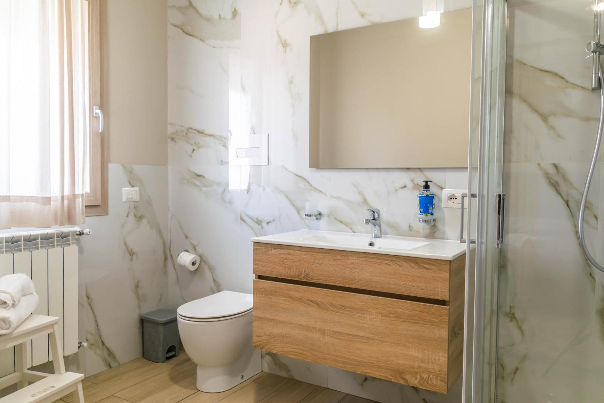 아라고나 A Casa Vostra B&B 외부 사진