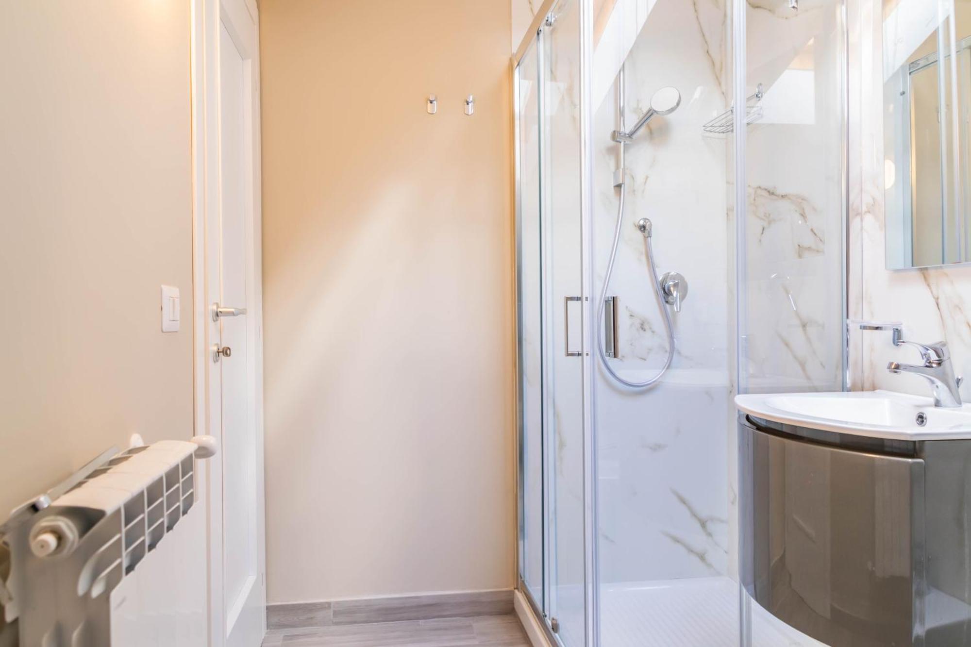 아라고나 A Casa Vostra B&B 외부 사진
