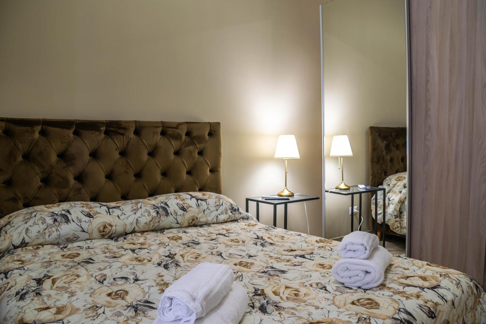 아라고나 A Casa Vostra B&B 외부 사진
